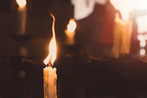 The role of candle color in expressing intention in pagan rituals